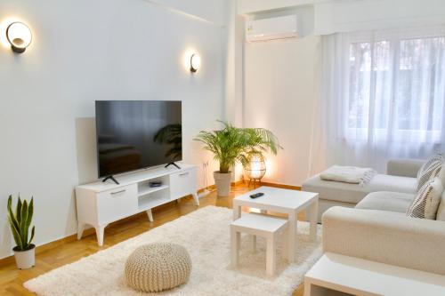 A Very Friendly and Central Home in Athens