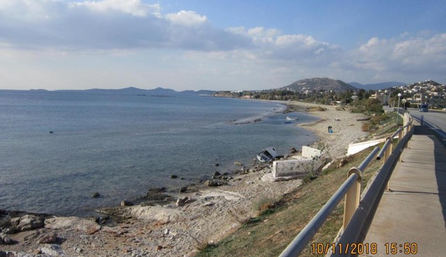 Accomondation next to the sea in Lagonissi