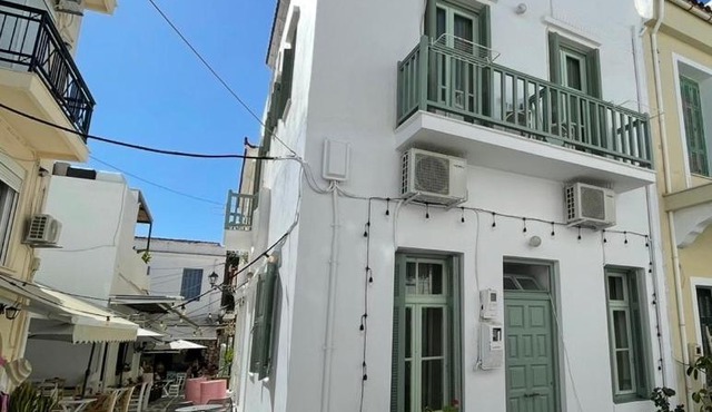 Aegli Rooms