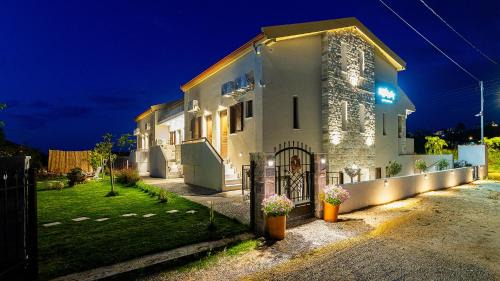 Aether Green Apartments in Nea Roda