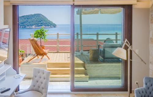 Agorastos Suites in Koinyra