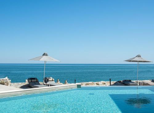 Akrotiri Olympus Luxury Suites - Adults Only in Plaka Litochorou