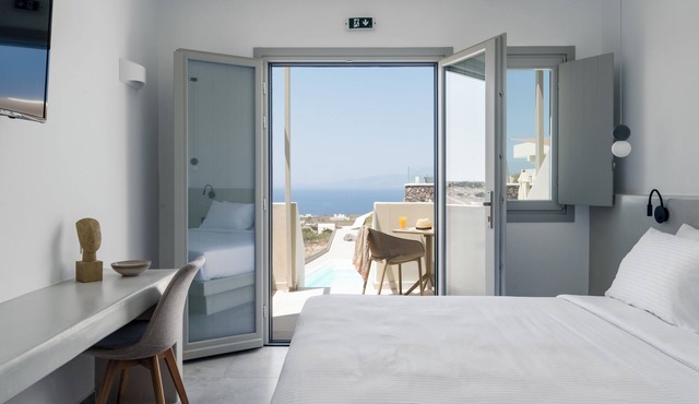 Alegria suites by casa Sigala in Santorini