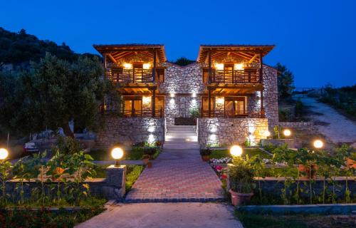 Amaryllis apartments in Toroni