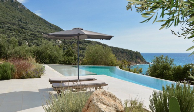 Amazing Seafront villa with private pool and direct access to the beach. in Greece