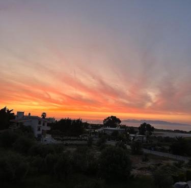 Amber Horizon & Sea View Apartment