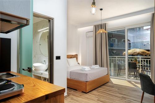 Amoudi Studios Apartments Hotel in Amoudi