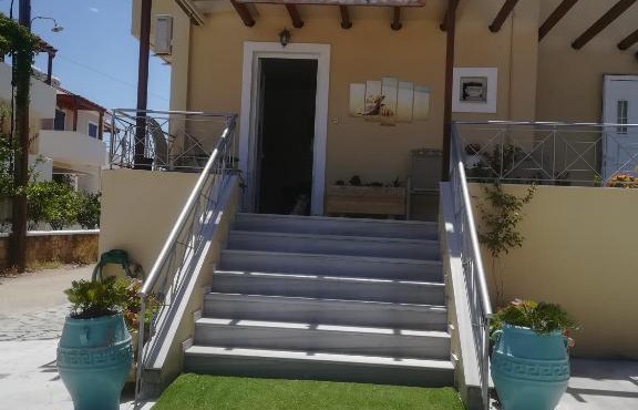 Anett Studios in Elafonisos