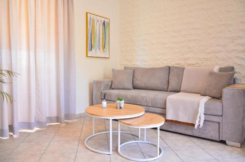 Angie's Serenity Apartment in Vathí