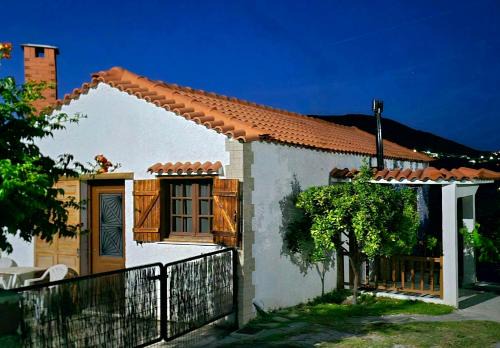 Antoneiko house in Sipiada
