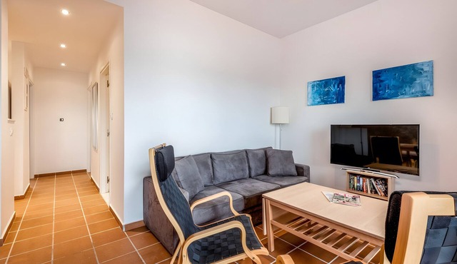 Apartment In A Hotel 'Standard Apartment No 3' with Mountain View, Wi-Fi and Air Conditioning