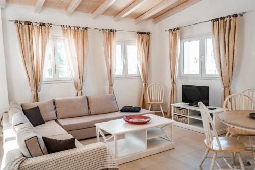 Apartment Sofia - Beachfront in Corfu