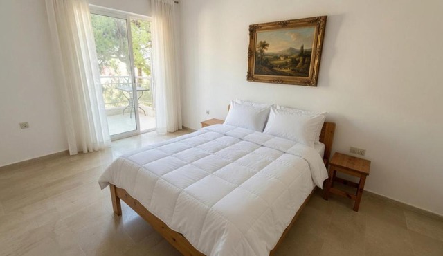 Apartments in Kineta, Greece in Kineta
