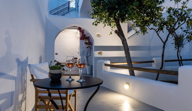 Arch Chora Home next to the Old Castle