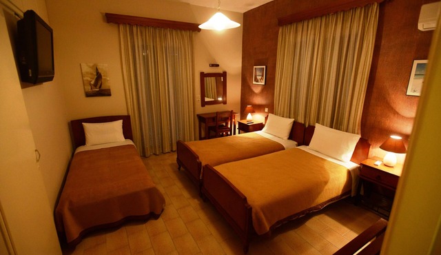 Argo Hotel in Corfu