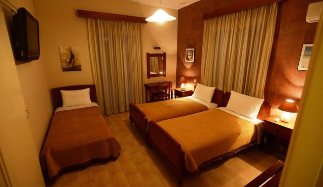Argo Hotel in Corfu