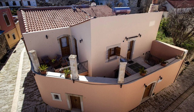 ARIADNE TRADITIONAL HOME in Margarites