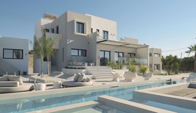 Ariselia Villa, Grand Spaces, Wellness & Play in Retymno