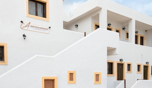ARISTOTELIS Apartments in Vathí