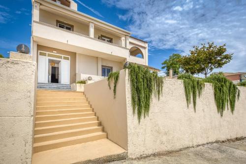 Armeno Resort in Marathias