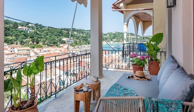 Asmira Apartment - Two Bedroom Apartment, Sleeps 4 in Lakka