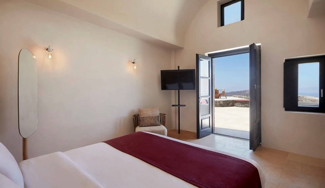Astonishing Santorini Villa | 1 Bedroom | Cavalieros Honeymoon
