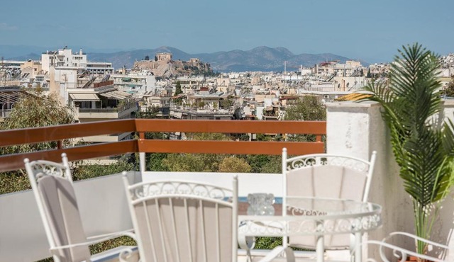 Athens Antique Suite with Acropolis View in Athens