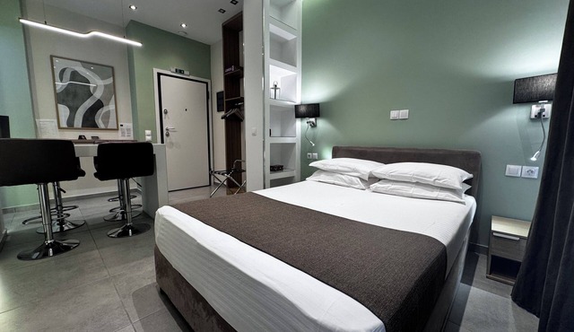 Athens Stay 50 Dual Private Suites Dual Baths