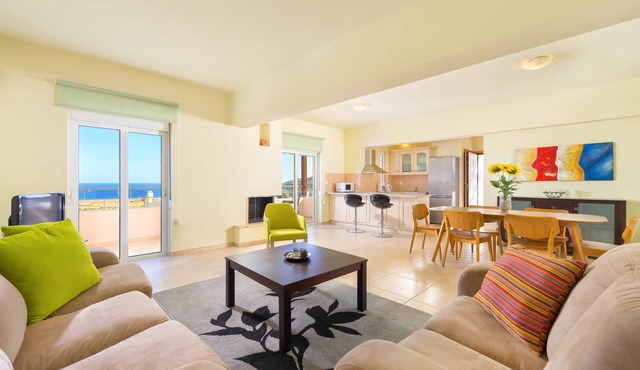 Athoniki Villas