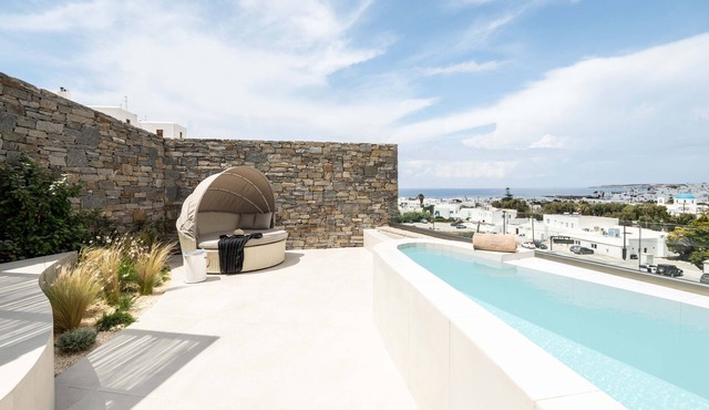 Aura Suites Paros