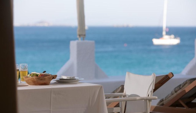 Avali Deluxe Suites