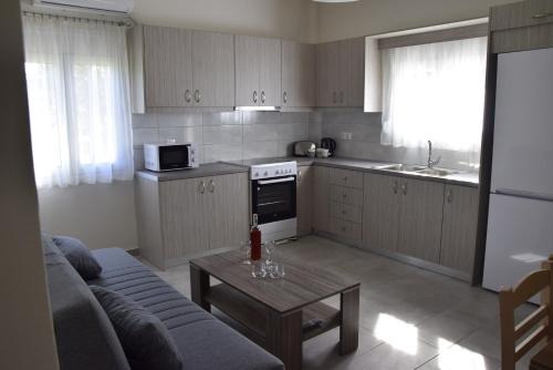 BEA Apartments in Kokkinos Pirgos