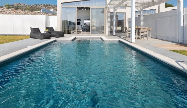 BH505 - C - Villa Rhodes