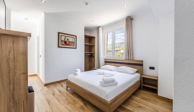 Bliss Studio by PikHost in Gjirokastër