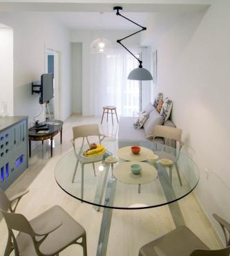 Blue harbour house - style meets comfort in Piraeus