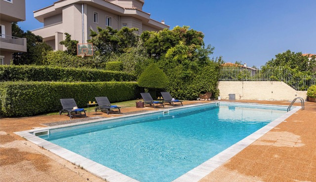 Blue Horizon Villa, Bill & John Villas in Athens