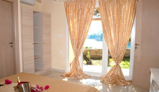 Blue Princess Beach Hotel & Suites in Corfu
