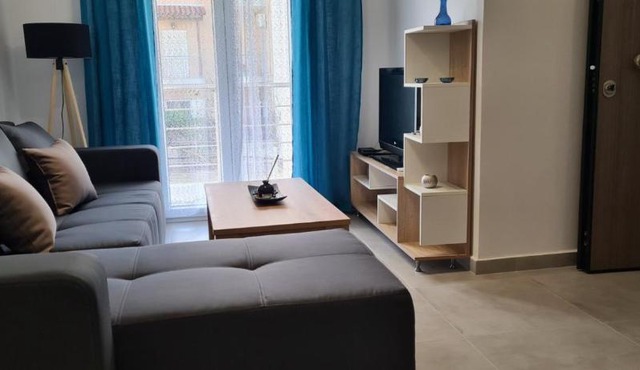 Brand new cozy apartment in Mesaíon Karlovásion