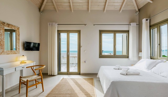 Callisto Seaside Homes & Suites in Trifylia