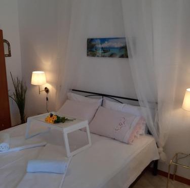 Captain's Beach House in Stratoni