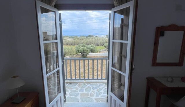 Casa Costa Azure Paros Golden Coast Apartment 300m from beach (2BR 1BA)
