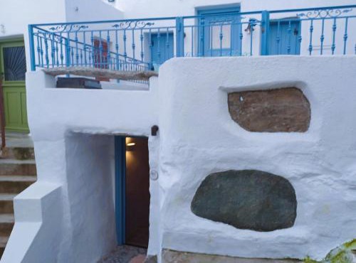 Casa Grotta in Kea