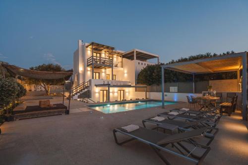 Cedar Forest Alyko Oceanfront 4BR Villa with Private Heated Pool & Beach Access