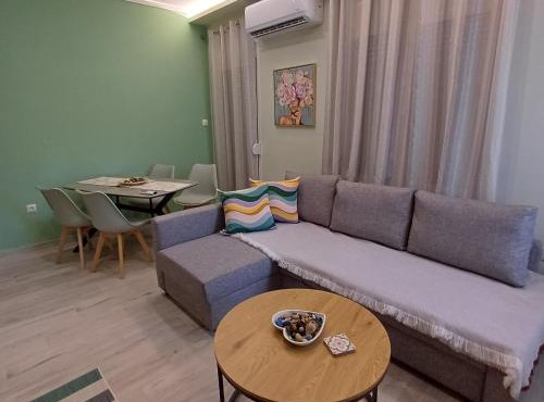 Central Modern Living Apartment 2 in Eleftheroúpolis