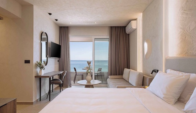 Chania Mocenigo Luxury Room II - Seaview,15m to sea in Chania
