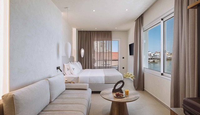 Chania Mocenigo Luxury Room III - Seaview,15m to sea in Chania
