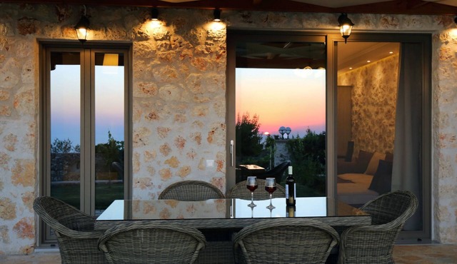 Charmante Villa Irida in der Nähe von Kathisma Mylos Strand by Interhome in Aj. Nikitas