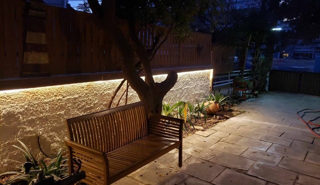Charming 1-bedroom apartment with WiFi and AC in lovely Glifada