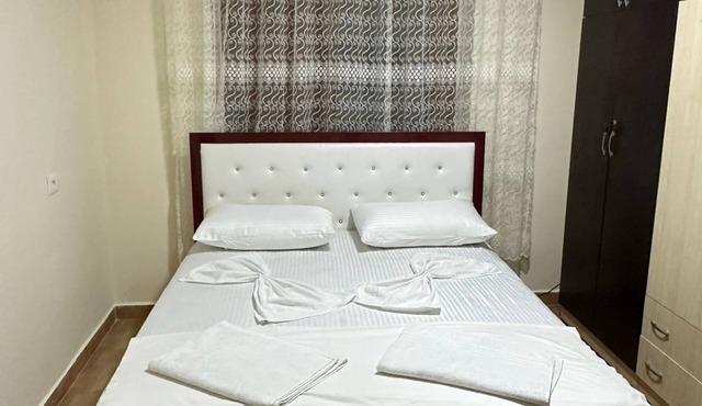Charming bed & breakfast in tranquil Qarku i Durrësit with AC in Qarku i Durrësit