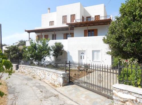 Chrysolithos Kerami Apartments